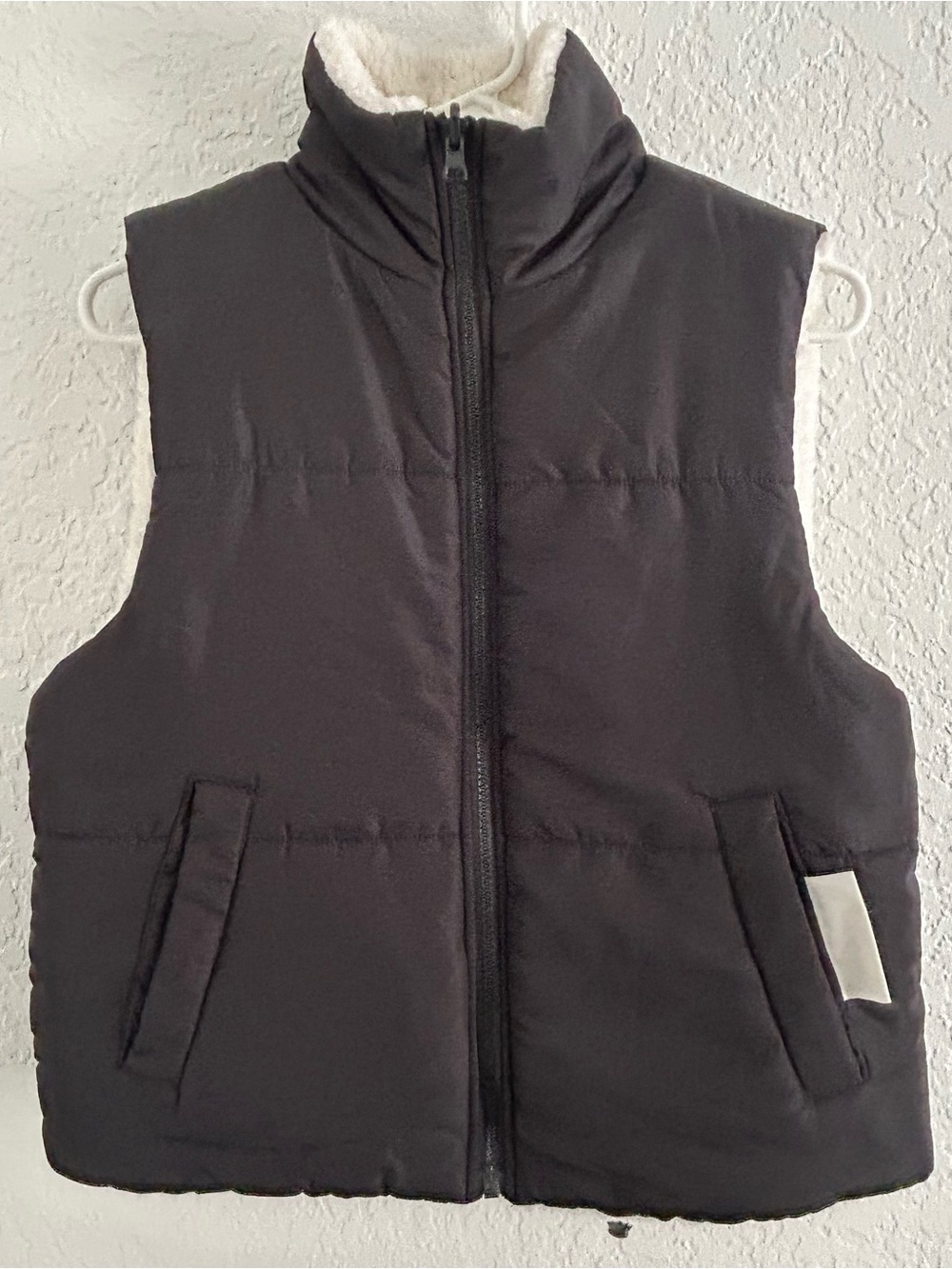 No Boundaries Black Quilted Puffer Vest with Pocket Detail